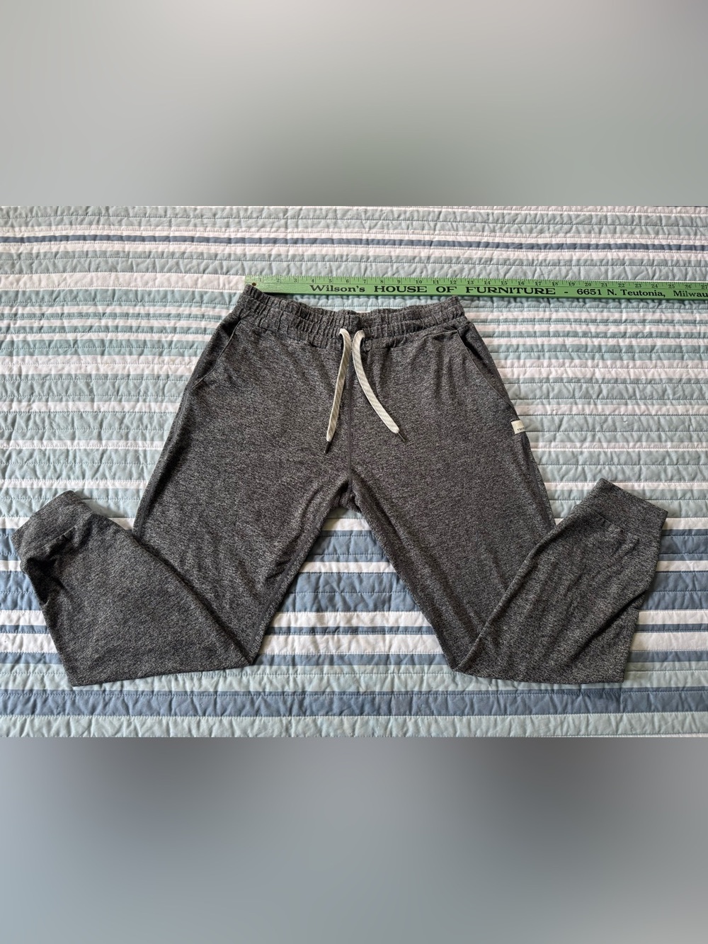 EUC Grey Heather Vuori Performance Joggers
